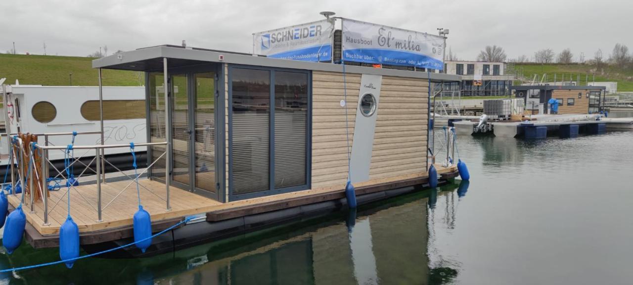 Mobiles Hausboot El'Milia Hotel Braunsbedra Ngoại thất bức ảnh